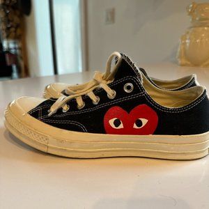 Comme Des Garcons PLAY Converse